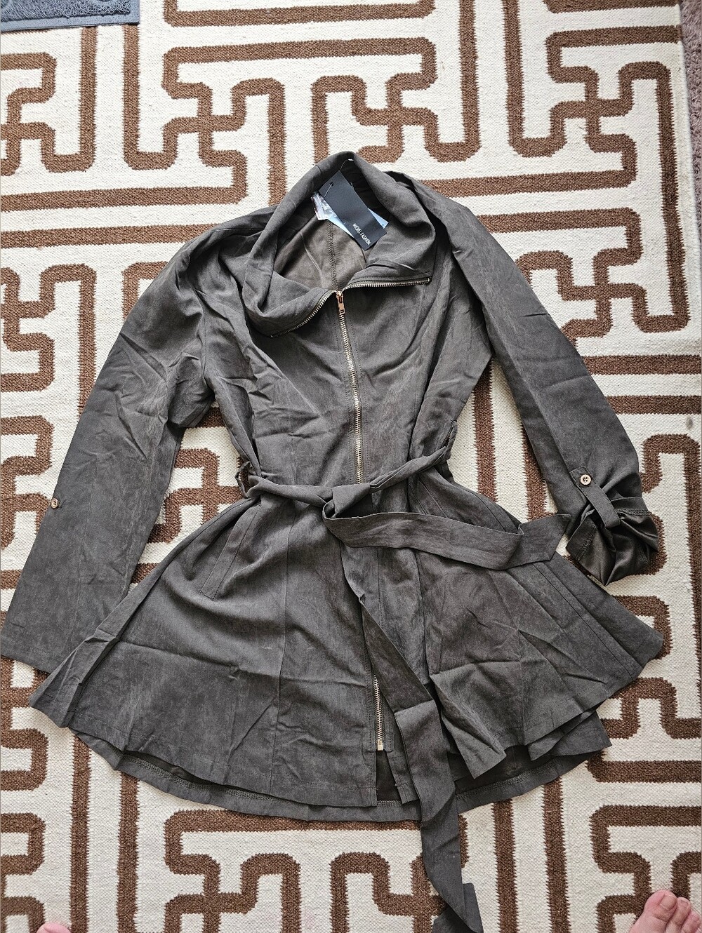 💚Women's Olive Green Belted Zip-Front Light weight Trench Coat